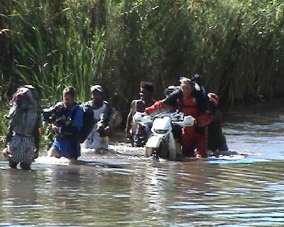 Il y a pas mal de flotte, le mieux est de ne pas trop penser aux risques des eaux douces stagnantes