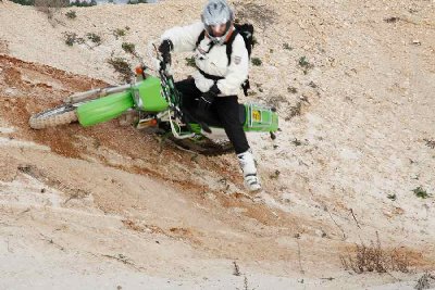 MTP27dec2008 (77).JPG (58.19 Kio) Vu 14749 fois palme de celle qui prends les virages dans un pur style de crossman, à ISA (prenez en de la graine les petits gars)