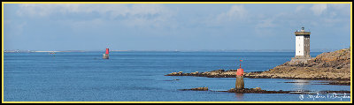 Possible de comparer pleine et basse mer avec les panos.<br />En arrière plan, Les îles de Beniguet, Molène, Ouessant, ...