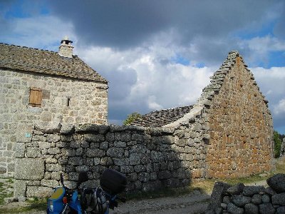 plateau du larsac...