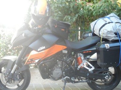 DSCN1719.JPG (177.42 Kio) Vu 16189 fois le kayak est sur la moto avec gonfleur et pagaies