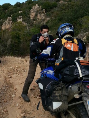 descente vers la retenue de Flumendosa