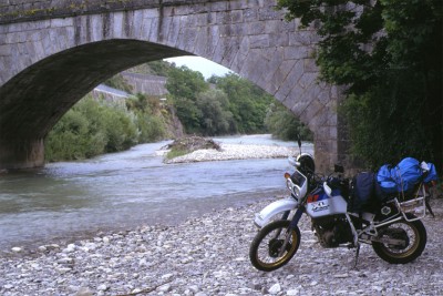 XL600LM_1986_b.jpg